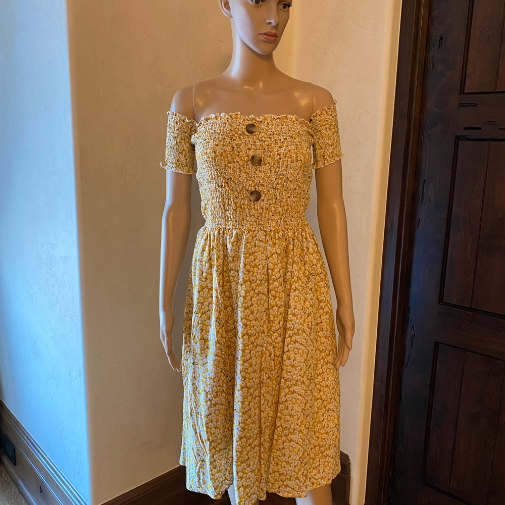 NWT Sucrefas yellow floral sundress, size S
